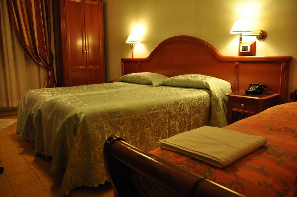 Albergo Sandra روما المظهر الخارجي الصورة